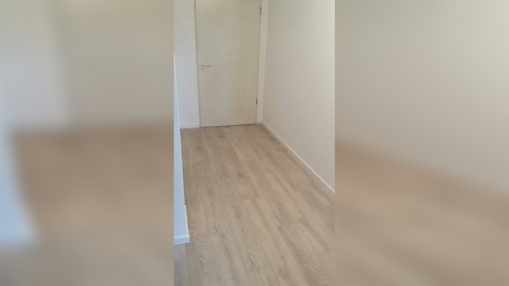 Hübsche 2-Zi., EBK, Parkplatz mit großer Sonnenbalkon ab 01.09. oder 01.10. – 28329 Bremen – Vorschaubild 7
