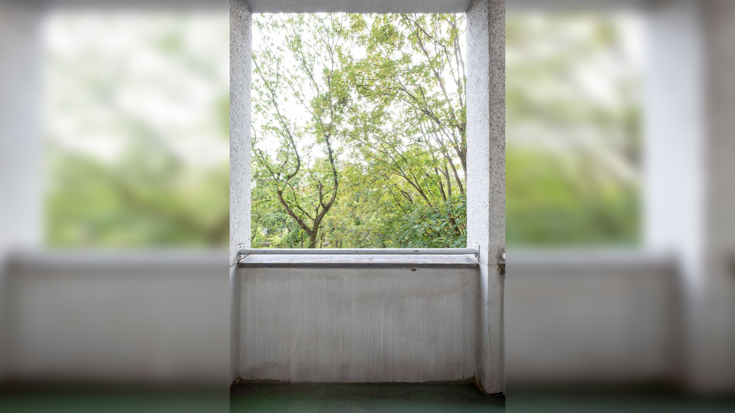 Großzügige 4-Zimmer-Altbauwohnung mit Gestaltungspotenzial, Südbalkon und Uferblick – 10999 Berlin – Vorschaubild 3