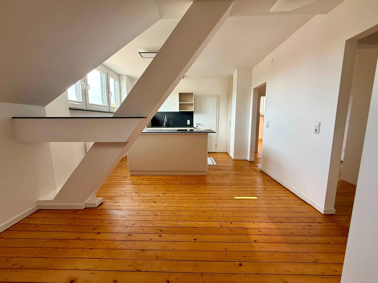 4-Zimmer-DG-Wohnung in zentraler Lage von St. Ingbert – 66386 St. Ingbert – Vorschaubild 4