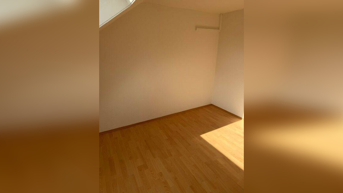 3,5 Raum Wohnung im 6-Familienhaus neu renoviert in Gelsenkirchen Schaffrath ruhige Wohnlage – 45897 Gelsenkirchen – Vorschaubild 4