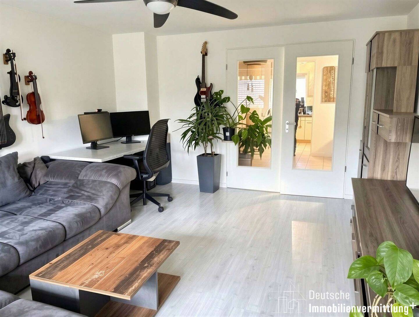 Wohnen auf zwei Ebenen – gepflegte Maisonette mit Balkon und TG-Stellplatz – 22523 Hamburg – Vorschaubild 3