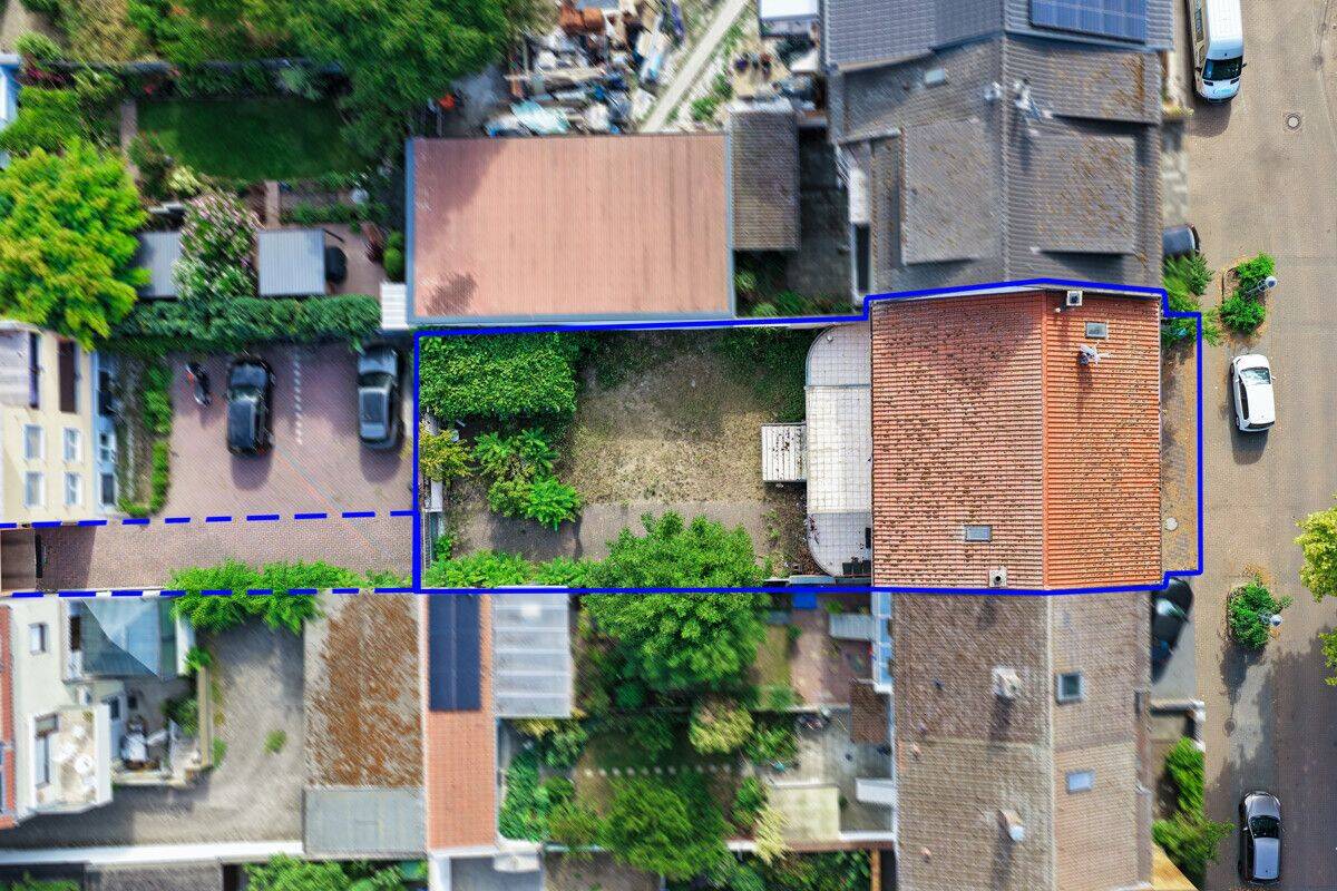 Modernes, riesiges Familienglück (Bj.2006) ,Fußbodenheizung, Garten und ausreichend Stellplätzen – 67065 Ludwigshafen am Rhein – Vorschaubild 3