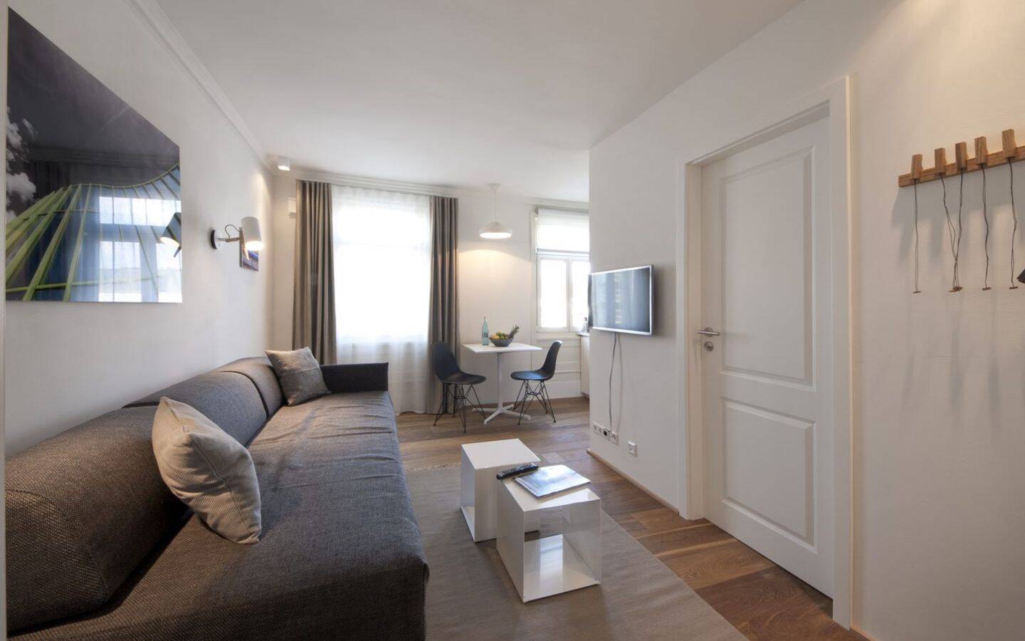 Designer Apartment im Stuttgarter Zentrum für Zeitwohnen ab 1 Monat – 70178 Stuttgart – Vorschaubild 4