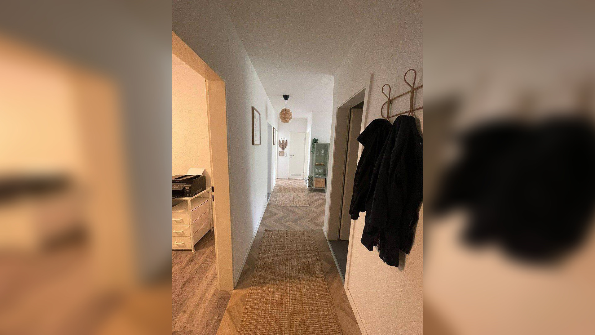 Renovierte 4 Zimmer Wohnung inkl. Balkon & Kellerabteil – ca 85qm – 41069 Mönchengladbach – Vorschaubild 2