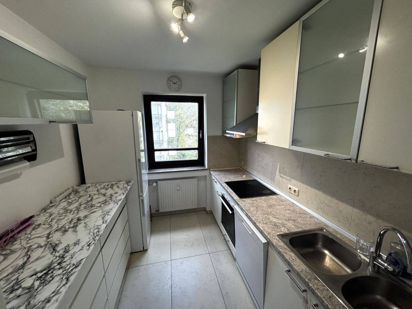 Gemütliche 3-Zimmerwohnung in S-Bahnhofnähe mit Süd-Balkon…. – 82008 Unterhaching – Vorschaubild 4