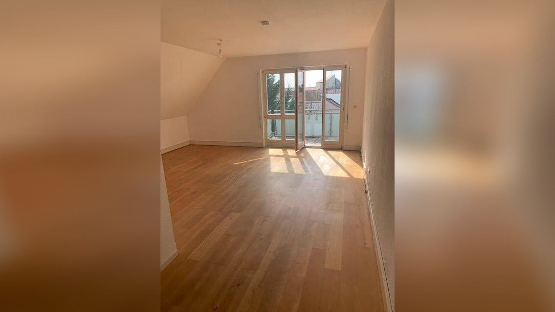 2-Zimmer-Dachgeschoss-Wohnung mit Stellplatz im Parkhaus in Büchenbach, David-Morgenstern-Weg – 91056 Erlangen – Vorschaubild 3