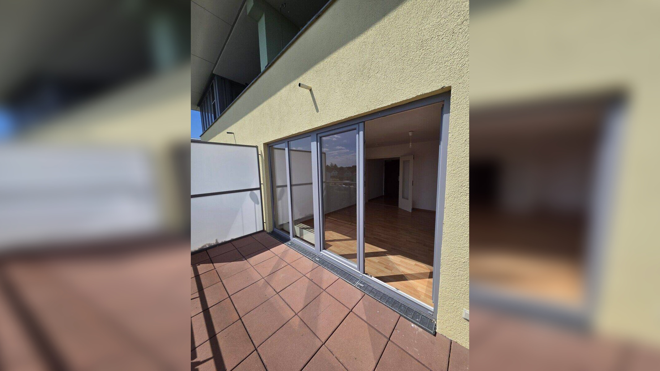 Hauptstadtmakler-Bezugsfreie Wohnung mit großem Balkon und Tiefgaragenstellplatz – 14476 Potsdam – Vorschaubild 2