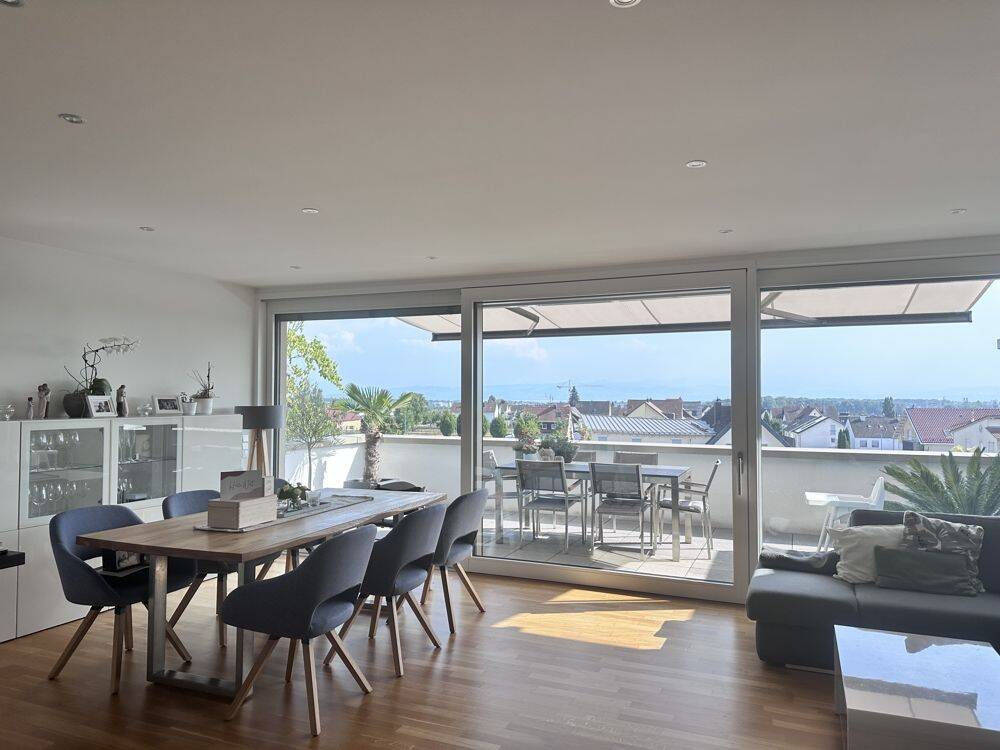 Moderne 3,5-Zimmer- Penthouse-Wohnung mit großer Dachterrasse und Blick auf den Bodensee und Alpen in FN-Ailingen – 88048 Friedrichshafen – Vorschaubild 2