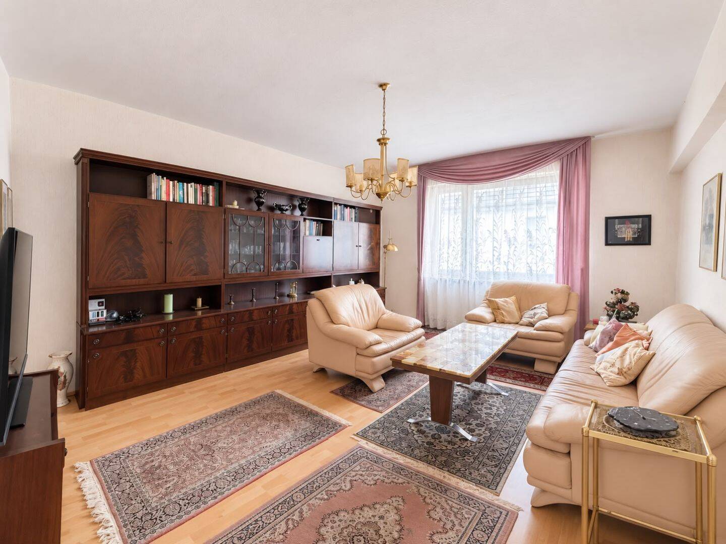 Bezugsfreie 2-Zimmer-Wohnung mit Balkon in zentraler Lage von Düsseldorf- Pempelfort – 40211 Düsseldorf – Vorschaubild 3