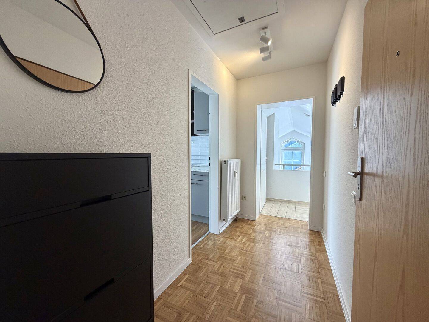 Hochwertig möblierte Maisonette mit großzügiger Dachterrasse & moderner Ausstattung – 52072 Aachen – Vorschaubild 8