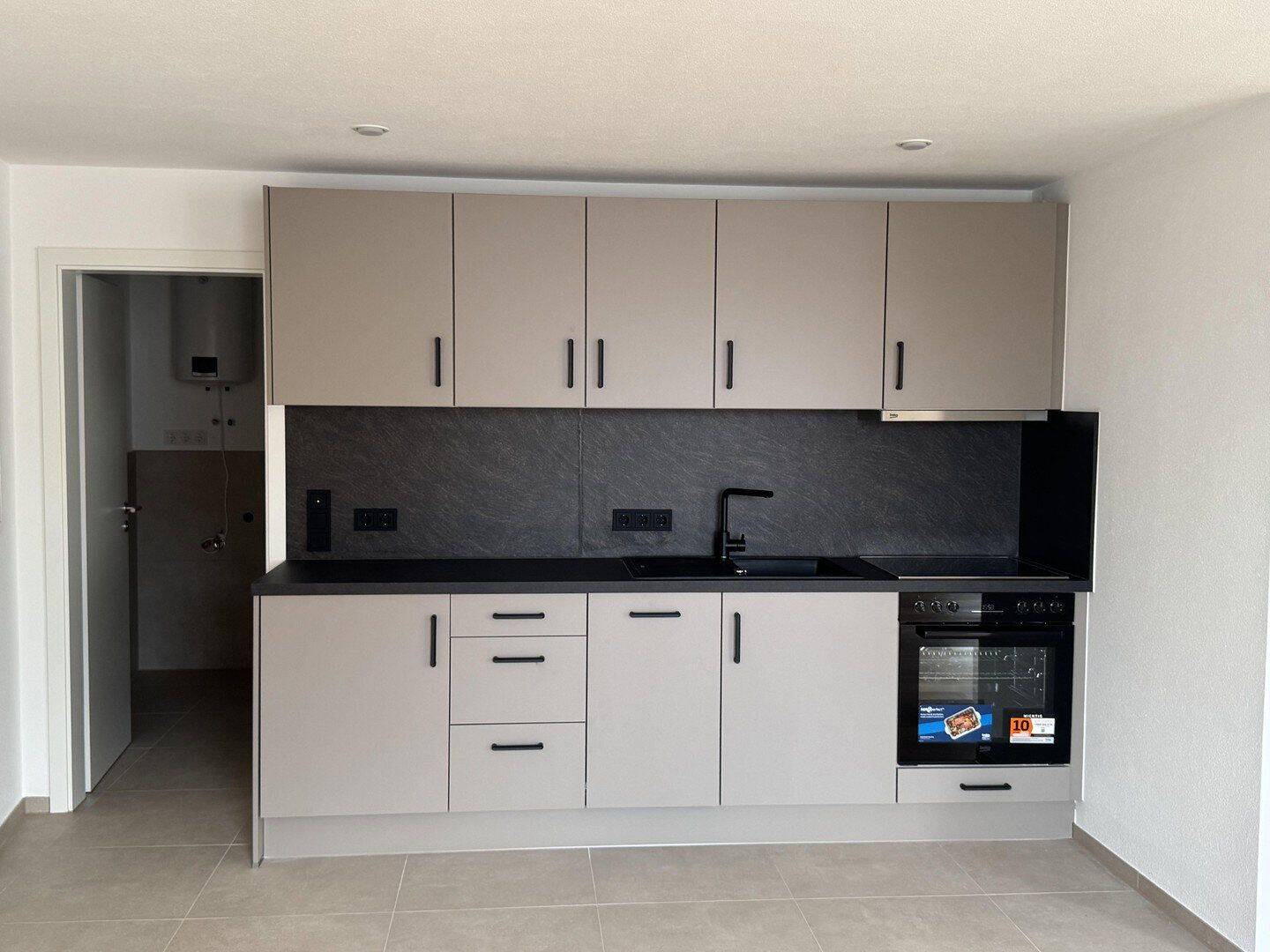 Exklusiv wohnen am Münsterplatz – hochwertig kernsanierte Wohnung mit Aufzug und Tiefgarage – 88250 Weingarten – Vorschaubild 3
