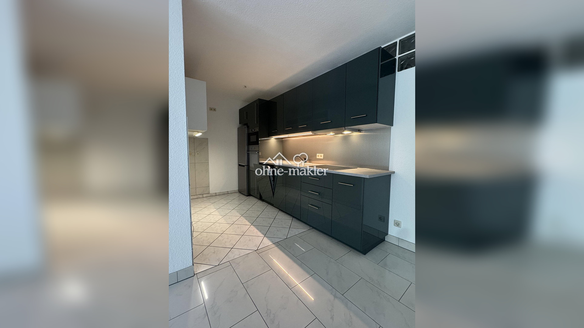 Glinde Terrassenwohnung mit neuer Küche & Marktplatz – Möllner Landstraße 85, 21509 Glinde – Vorschaubild 2