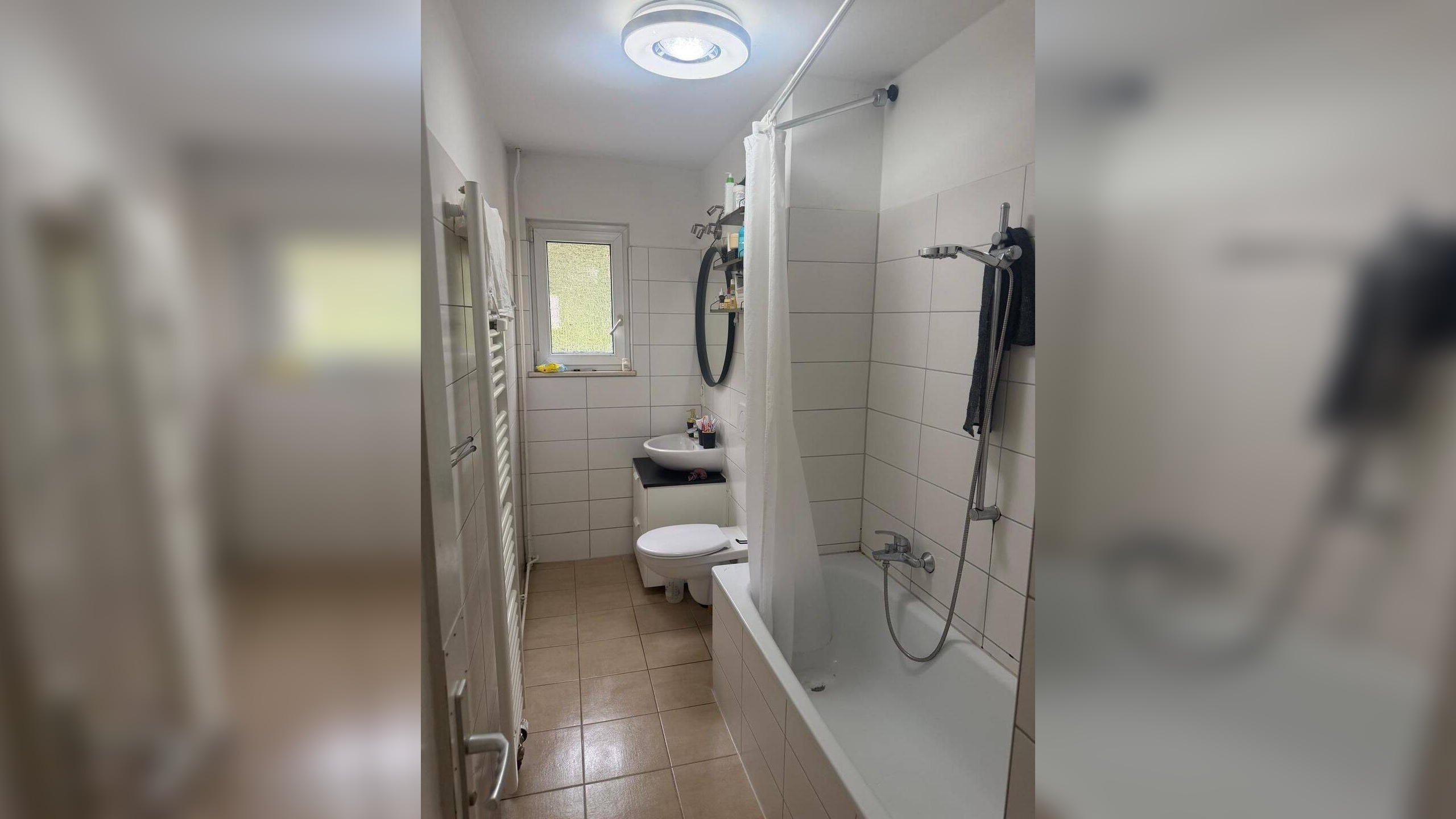 Ab sofort 3-Zimmer Wohnung mit Einbauküche und Möbel am Frankfurt am Main – 65929 Frankfurt am Main – Vorschaubild 2