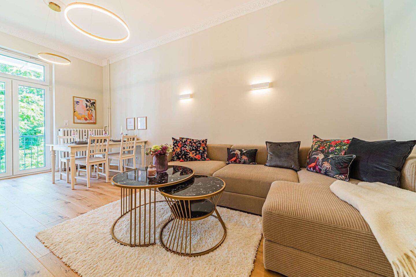 Stilvolle 3-Zimmer-Wohnung mit 2 Balkonen – 60316 Frankfurt am Main – Vorschaubild 2