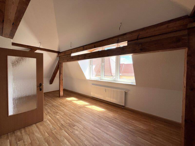 tolle DG-Wohnung mit Balkon – 6449 Aschersleben – Vorschaubild 2
