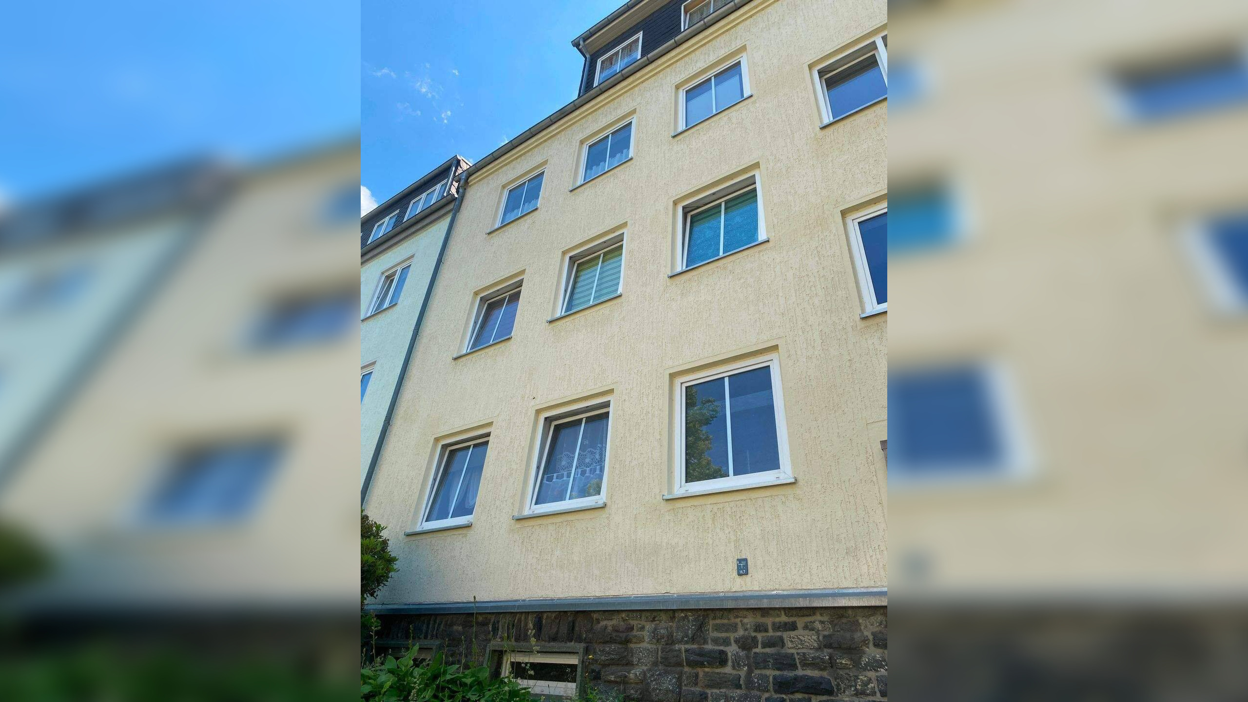 Bitte Oben klingeln… ! 3 Raum Wohnung mit Balkon ! – 9131 Chemnitz – Vorschaubild 3