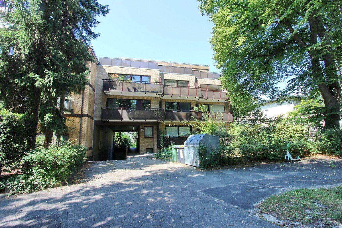 Großzügige 3-Zimmer-Wohnung mit TG-Stellplatz & Alsternähe im grünen Hamburg-Alsterdorf – 22297 Hamburg – Vorschaubild 2