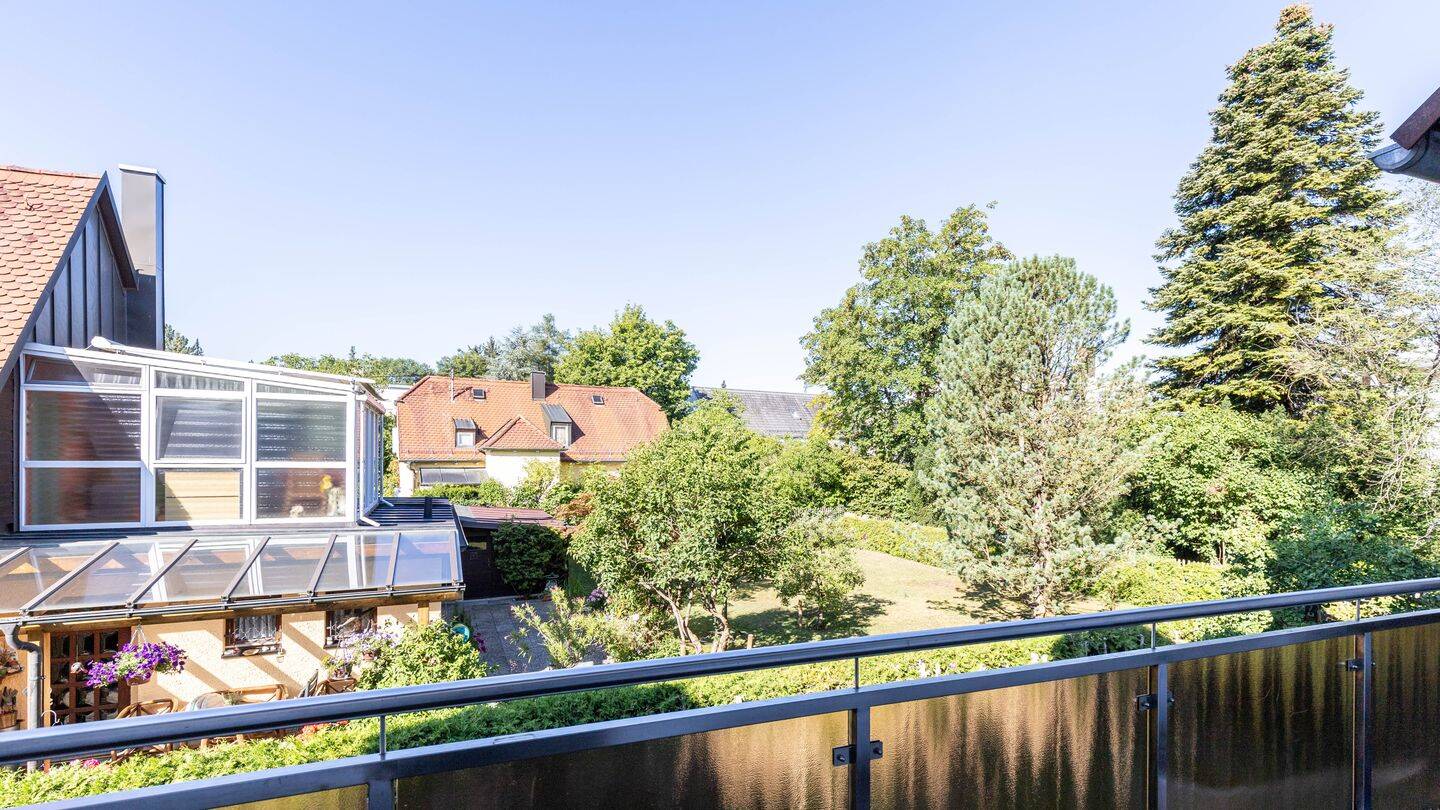 Geruhsames Refugium mit großem Balkon und Blick ins Grüne – 81245 München – Vorschaubild 6