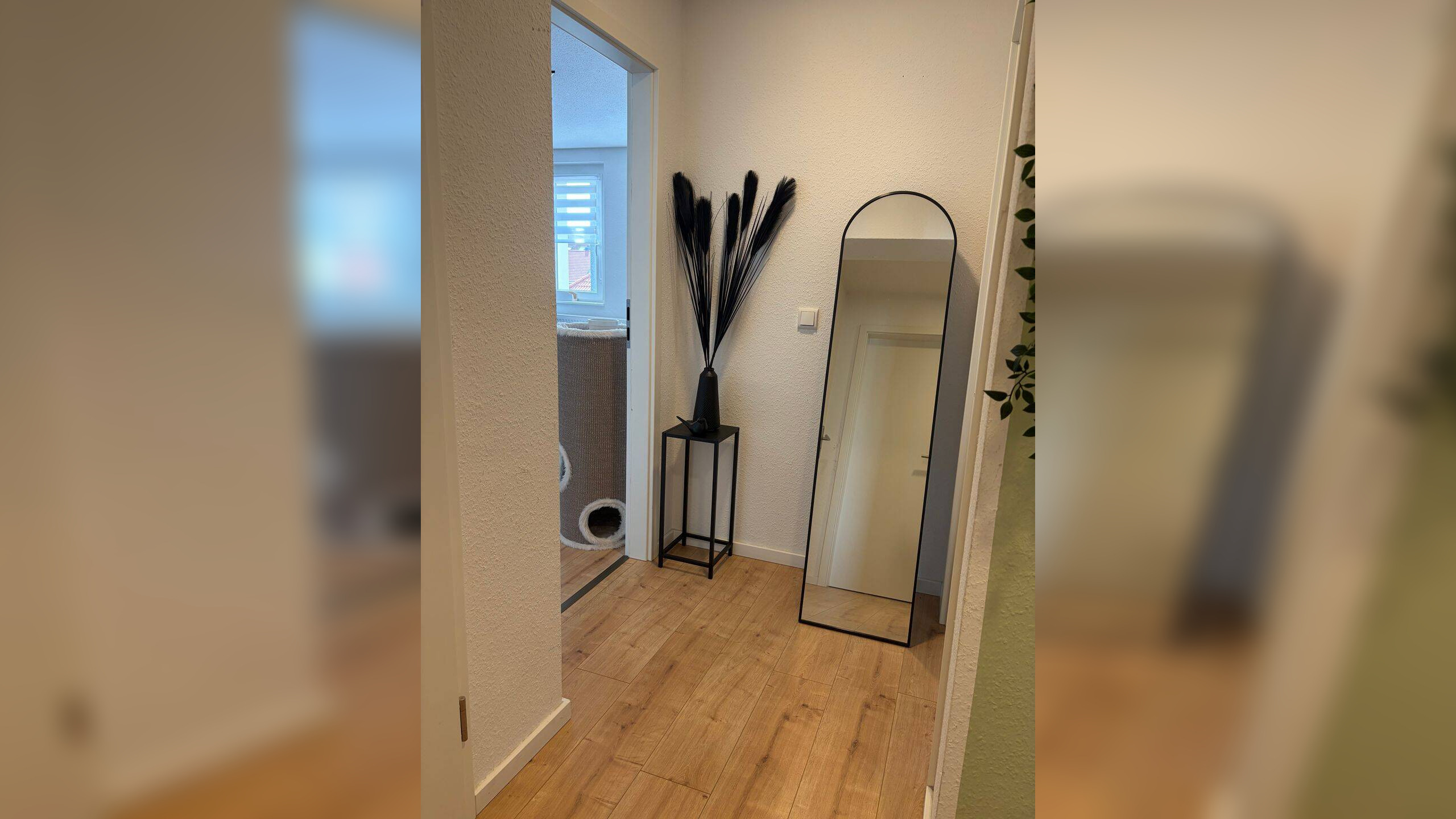 Ruhige und große 4 Zimmer Wohnung für Partner und Familien – 39126 Magdeburg – Vorschaubild 2
