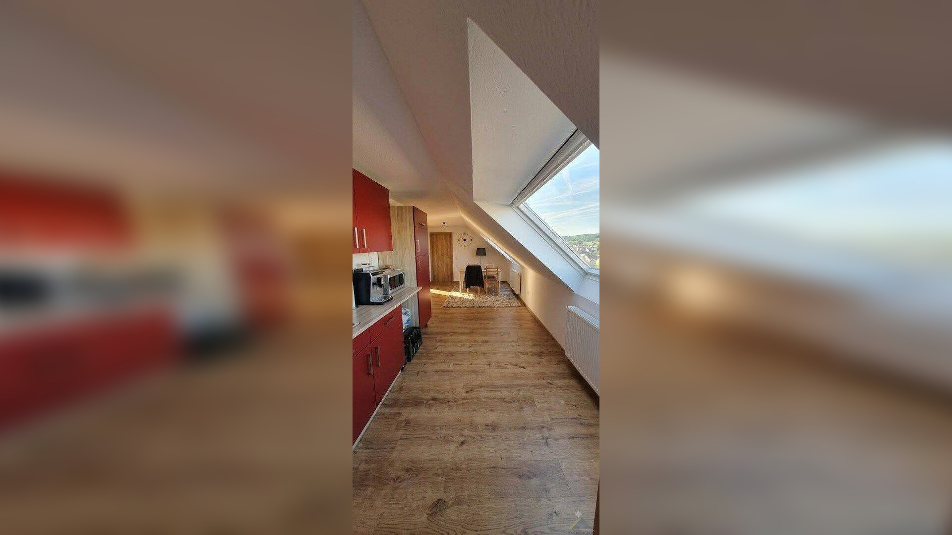 Attraktive, neuwertig sanierte 3-Zimmer-Dachgeschosswohnung in zentraler Lage von Vinningen – 66957 Vinningen – Vorschaubild 3