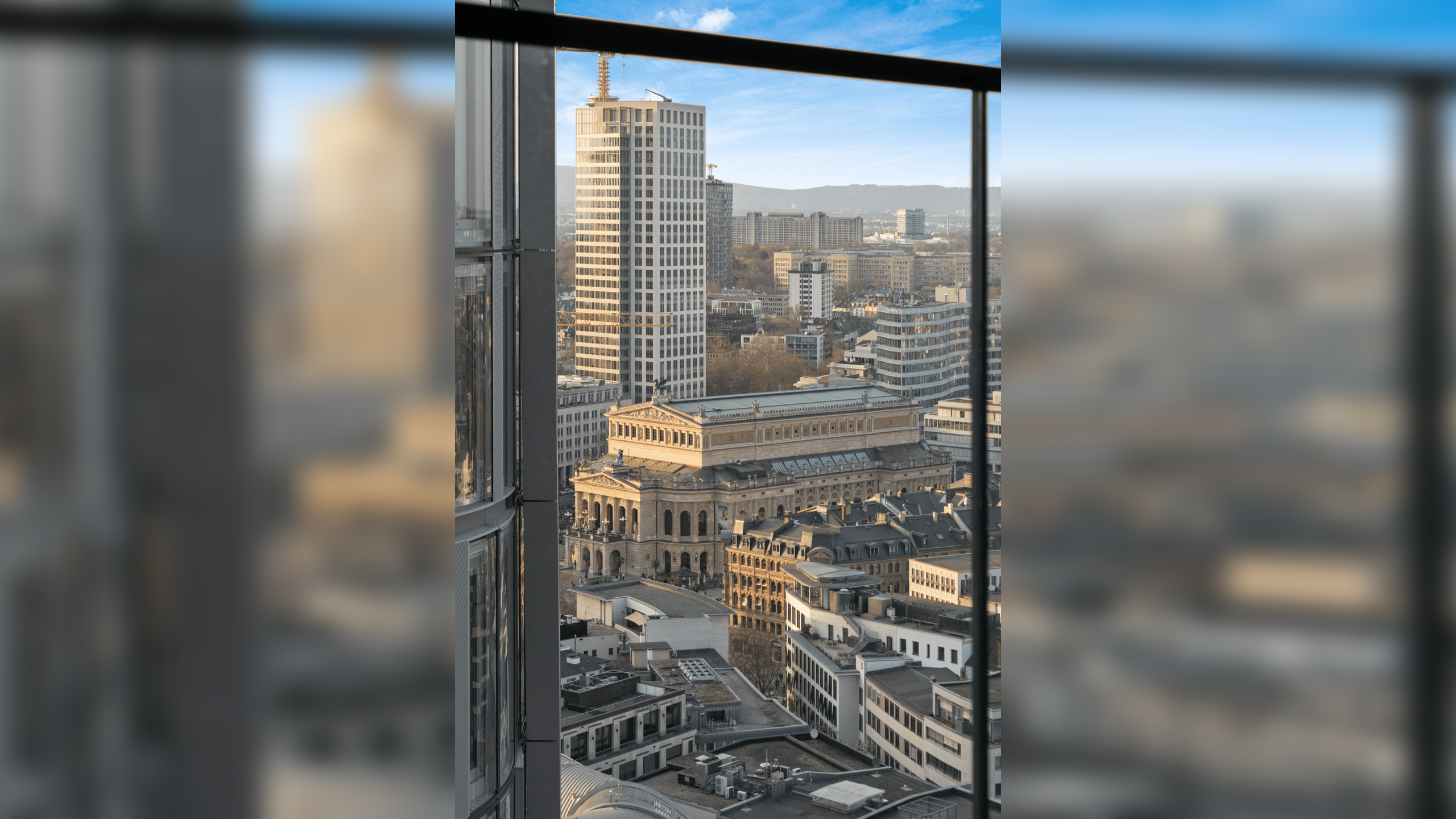 Modernes City-Loft im FOUR Frankfurt mit Blick auf die Alte Oper – 60315 Frankfurt am Main – Vorschaubild 3