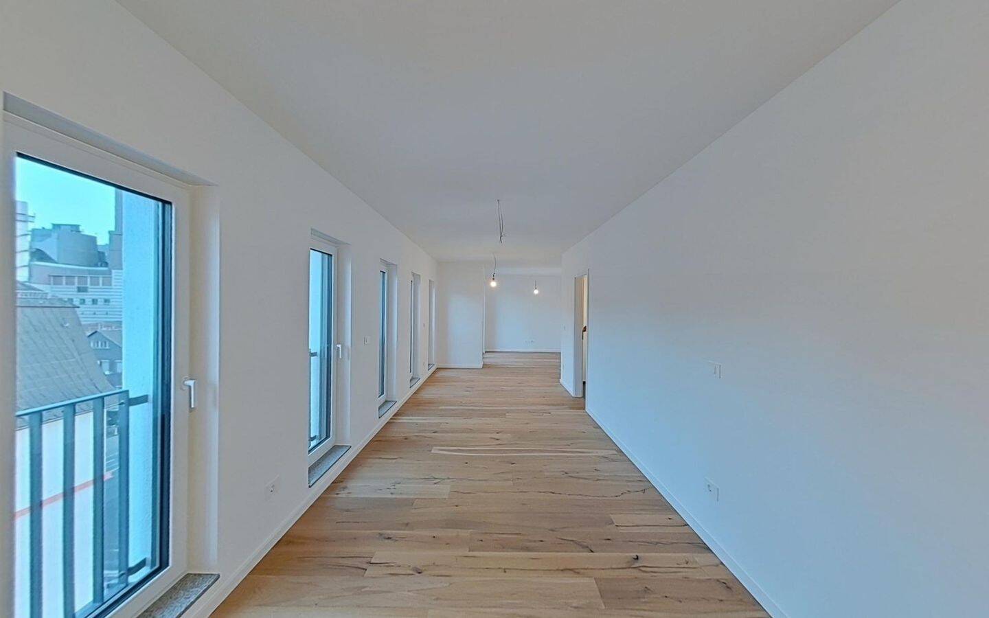 87 m² auf drei Zimmer: Erstbezug im 5. OG, Einbauküche inklusive, Gutleutviertel – 60327 Frankfurt am Main – Vorschaubild 4