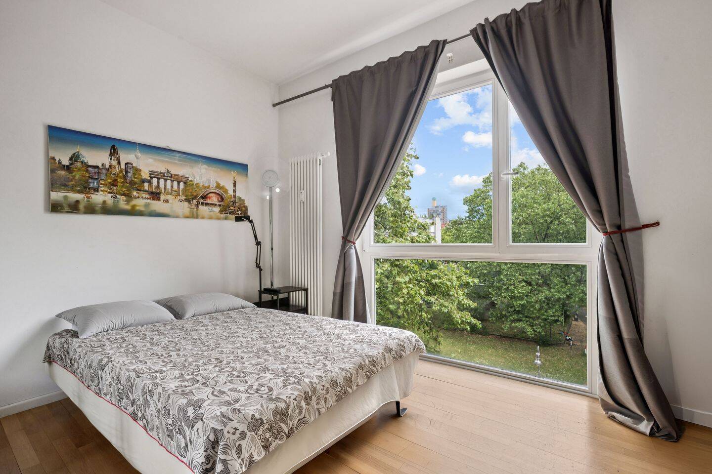 Exklusives Wohnen nahe dem Tiergarten – 4-Zimmer-Wohnung mit zwei Balkonen – 10785 Berlin – Vorschaubild 5