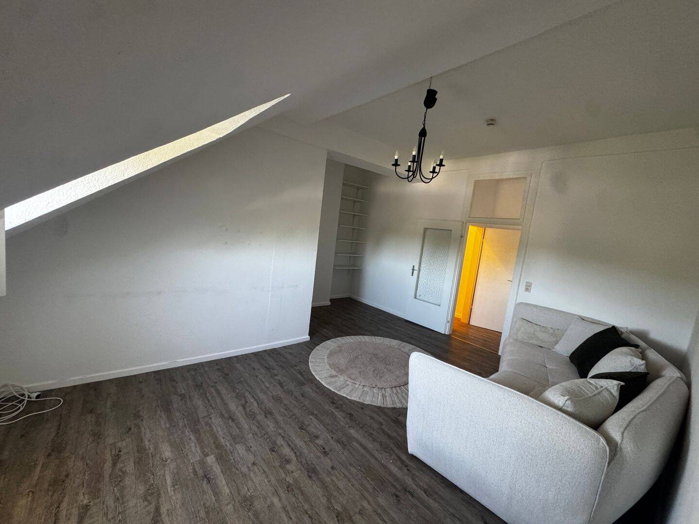 🏠Nachmieter gesucht ab 01.09. – frisch renovierte 2-Zimmer-Wohnung | 83 m² – 56077 Koblenz – Vorschaubild 4