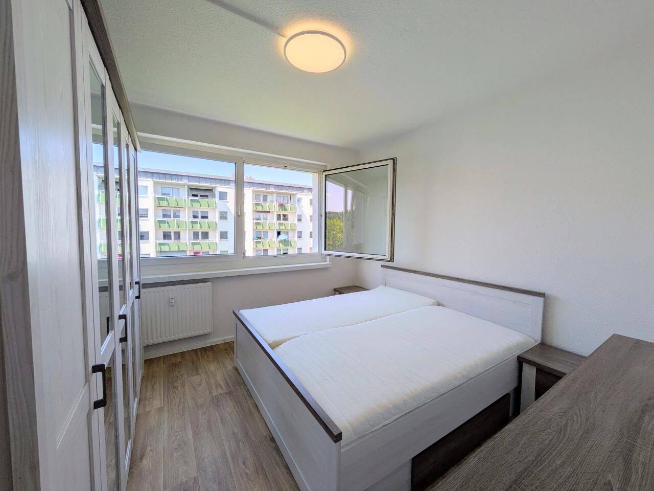 Bezugsfertige und neu möblierte 3-Zimmer-Wohnung – 9120 Chemnitz – Vorschaubild 8