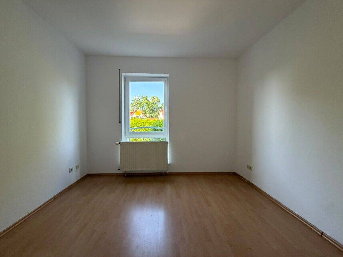 ATLAS IMMOBILIEN: Ruhig wohnen in Erfurt-Waltersleben – helle 2-Zimmer-Wohnung mit Terrasse – 99097 Erfurt – Vorschaubild 7