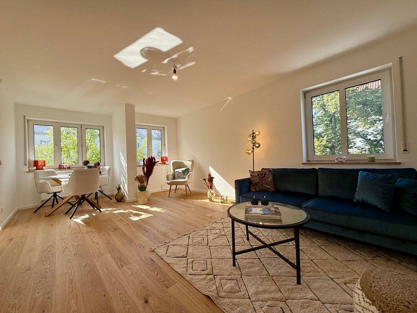 Lichtdurchflutete, frisch renovierte 3-Zimmer-Wohnung mit Balkon in München-Laim – provisionsfr – 80686 München – Vorschaubild 4