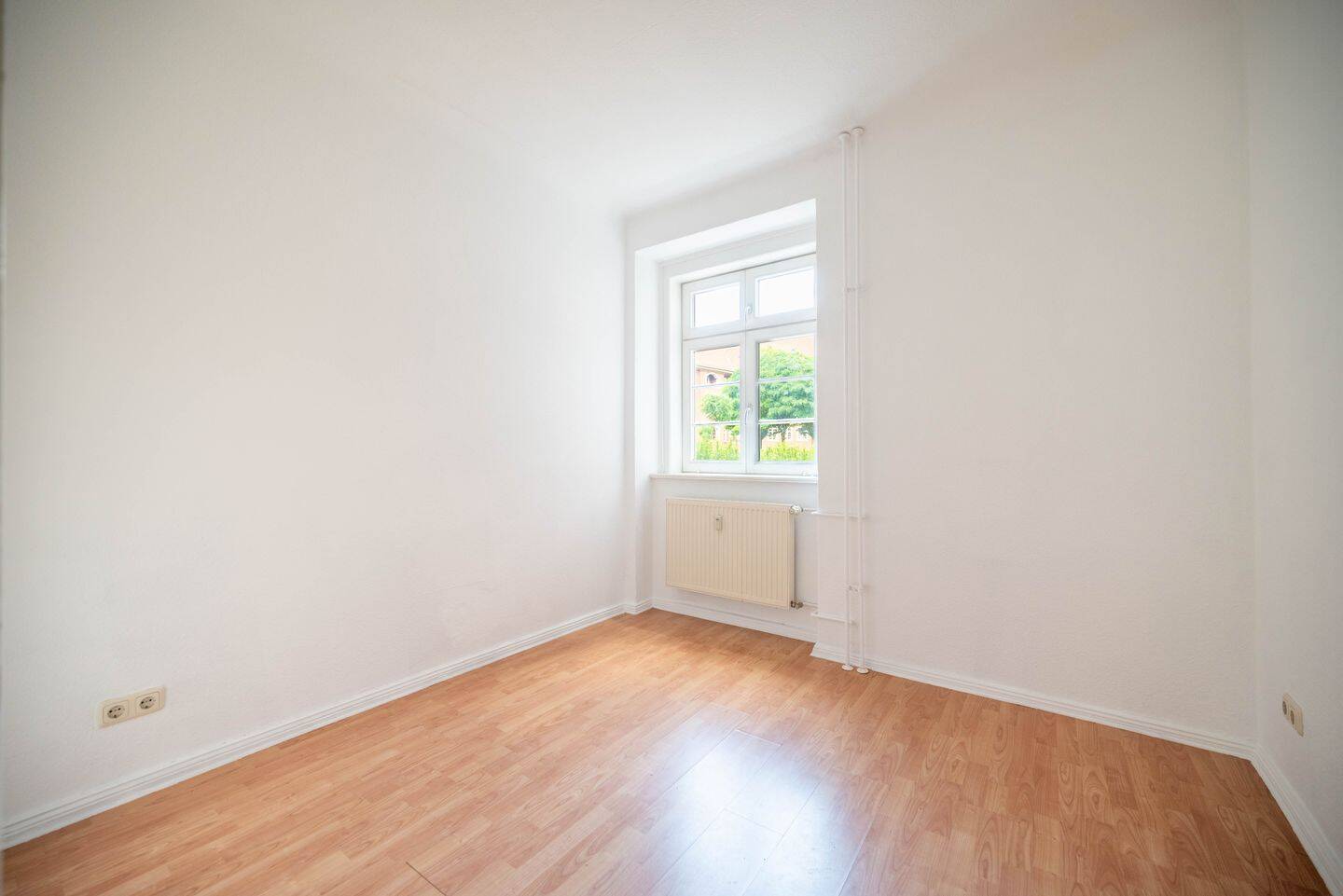 ?? Wohnen in Little Amsterdam – Charmante 2-Zimmer Altbau Wohnung mit Dielen, EBK in beliebter Lage – 13086 Berlin – Vorschaubild 2
