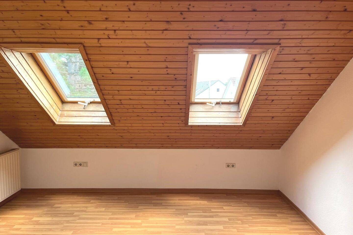 Gut geschnittene 3-Zimmer-Wohnung mit Balkon und 2 Stellplätzen – 70569 Stuttgart – Vorschaubild 9