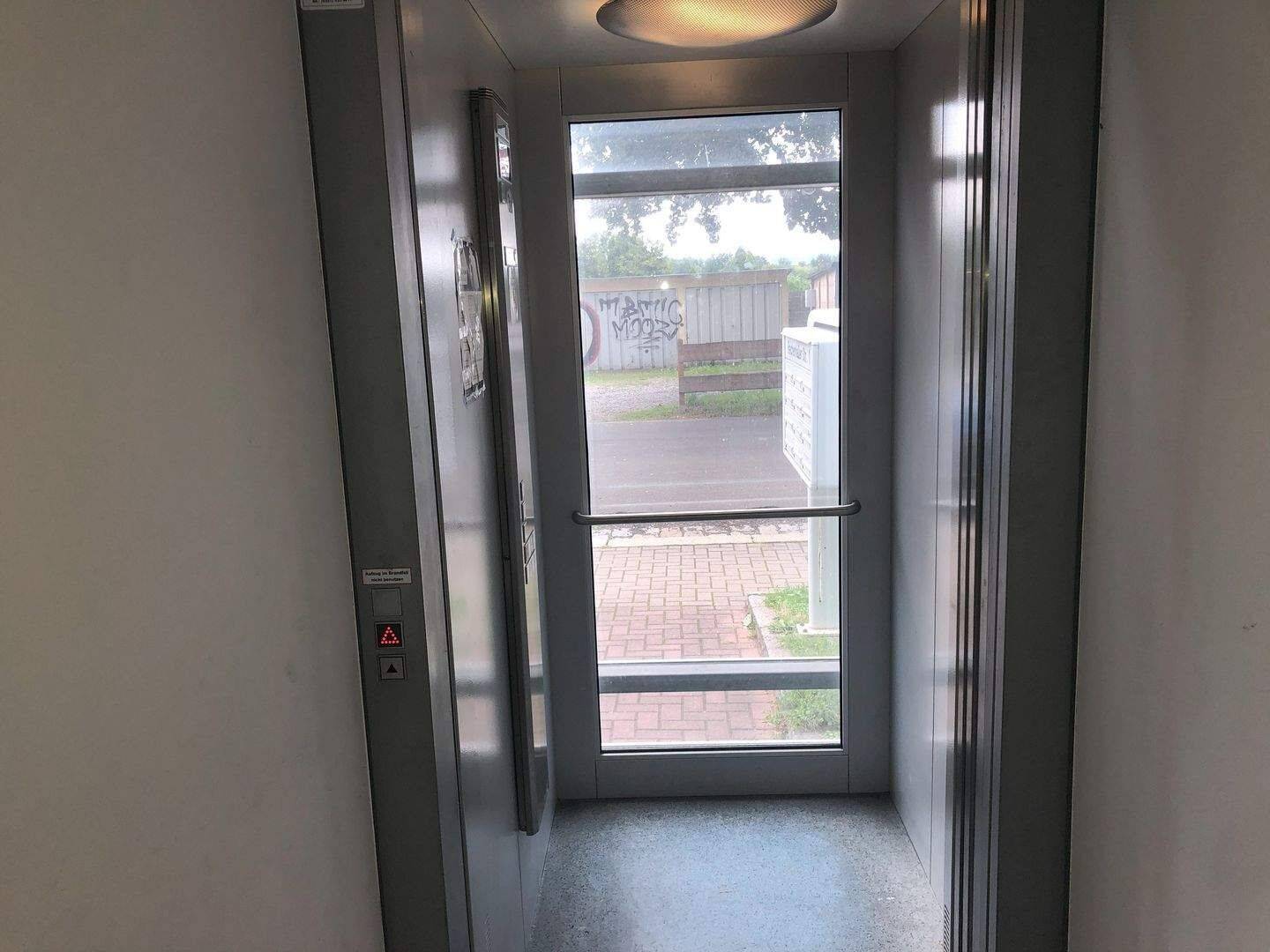 3-Zimmer-Wohnung mit Balkon in Laubegast zu vermieten! – 1279 Dresden – Vorschaubild 4