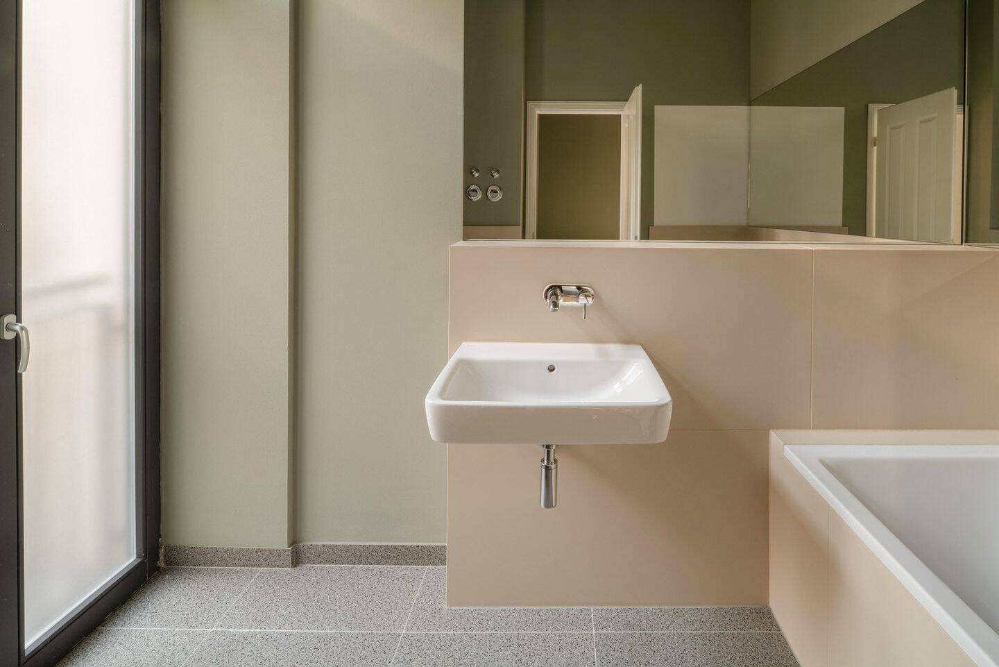 1a Mikrolage Kreuzberg: Graefestraße 80, top 4,5-Zi-Wohnung zum Soforteinzug! – 10967 Berlin – Vorschaubild 8
