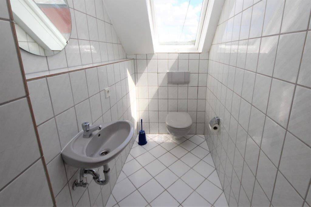 Trier Pfalzel: WG-geeignete 5-ZKB-Maisonettewhg. mit EBK ab 01.09. frei – 54293 Trier – Vorschaubild 10