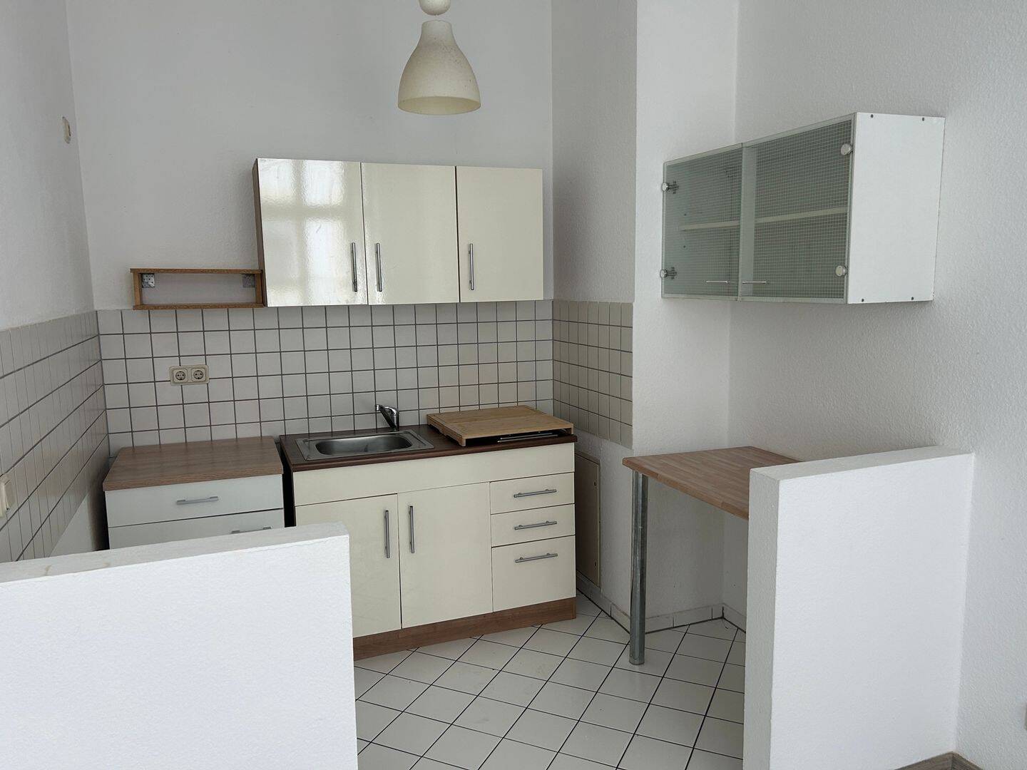 Gemütliche Singlewohnung mit Einbauküche inmitten der City! – 6108 Halle (Saale) – Vorschaubild 10