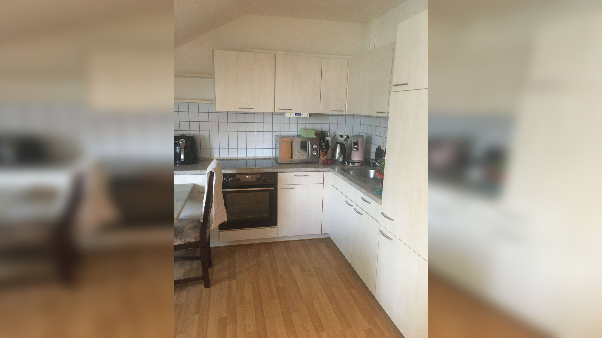 Sonnige Dachgeschoßwohnung in zentraler Lage – 85057 Ingolstadt – Vorschaubild 2