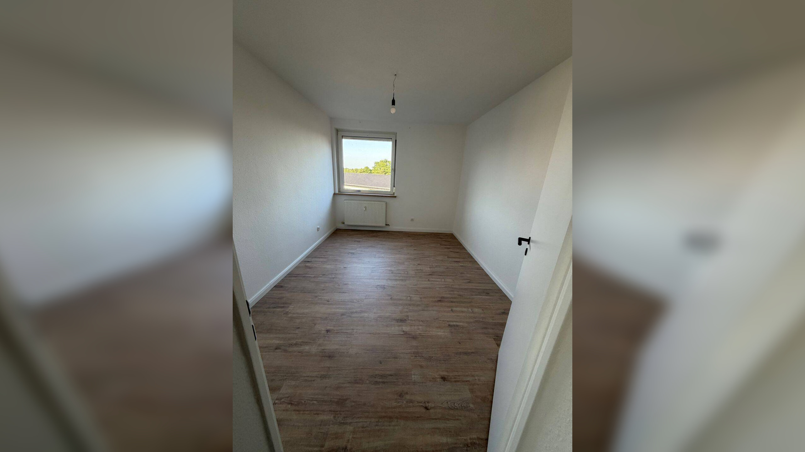 Frisch renovierte 3-Zimmer-Wohnung mit Balkon – 28259 Bremen – Vorschaubild 3