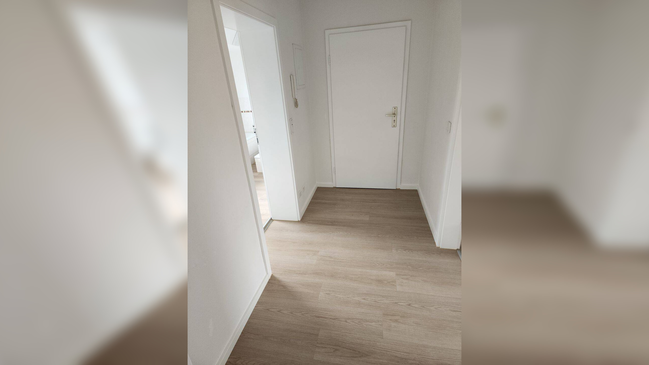 gemütliche 2 Raum Wohnung mit Balkon und Spitzboden – 99092 Erfurt – Vorschaubild 9