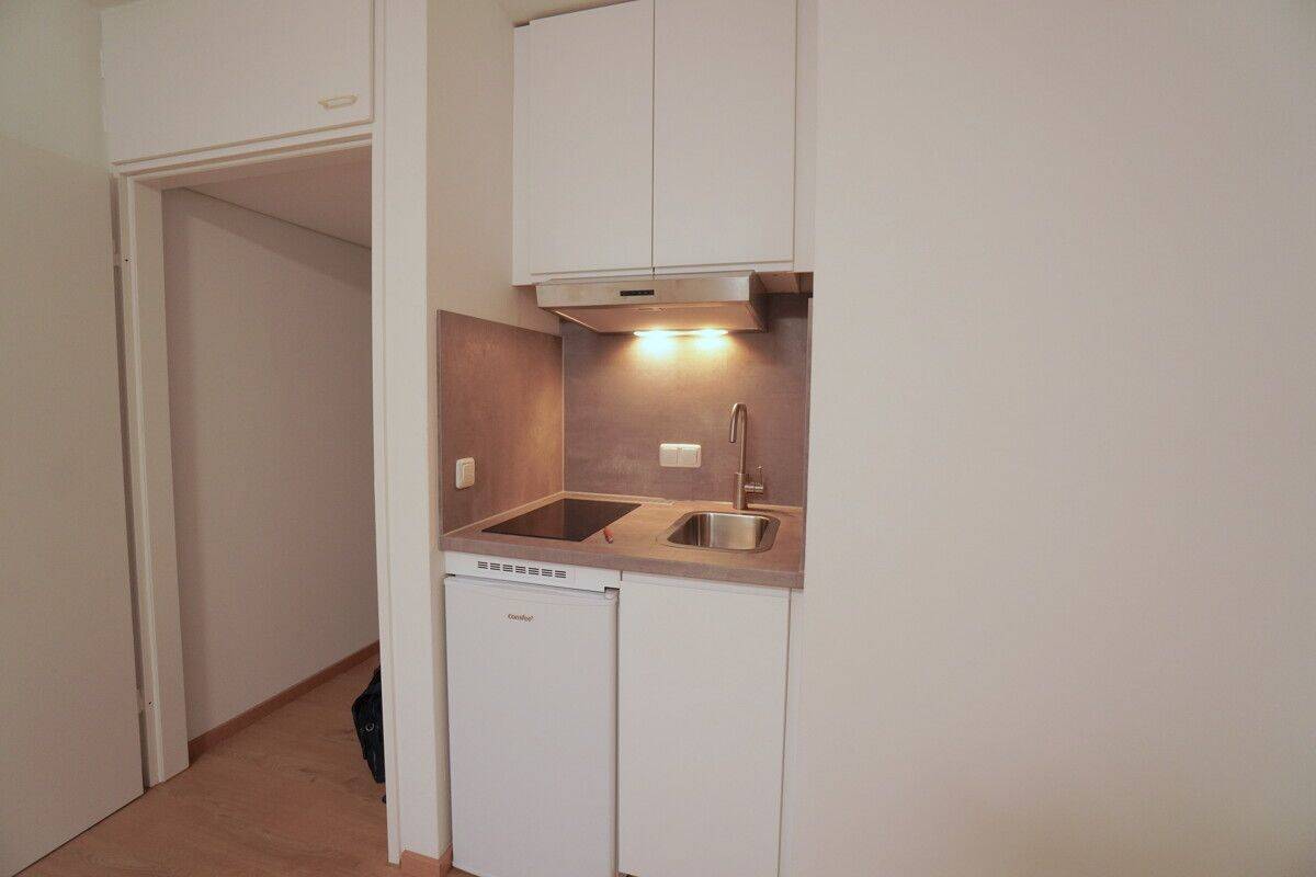 Klein aber fein! … saniertes Studentenappartment in begehrter Lage… – 80337 München – Vorschaubild 3