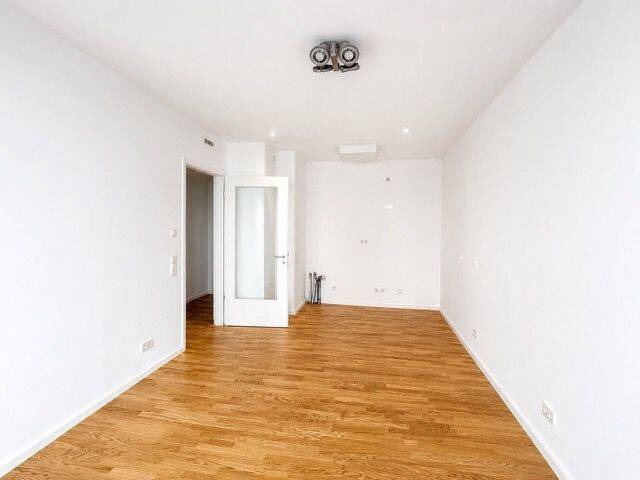 Modernes 2-Zimmer-City-Apartment – Bezugsfrei und sofort verfügbar – 10115 Berlin – Vorschaubild 3