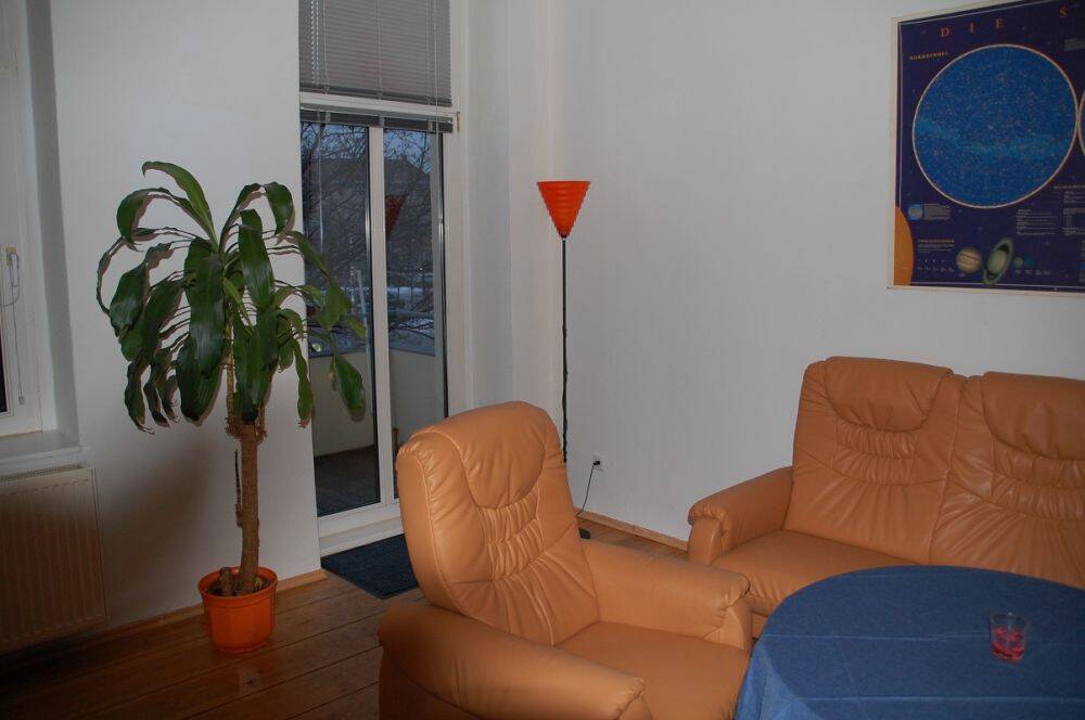Helle 2-Zimmer-Wohnung mit Süd-Balkon, Einbauküche, Keller, zentral in Berlin-Pankow, Bezugsfreie Übergabe – 13189 Berlin – Vorschaubild 8