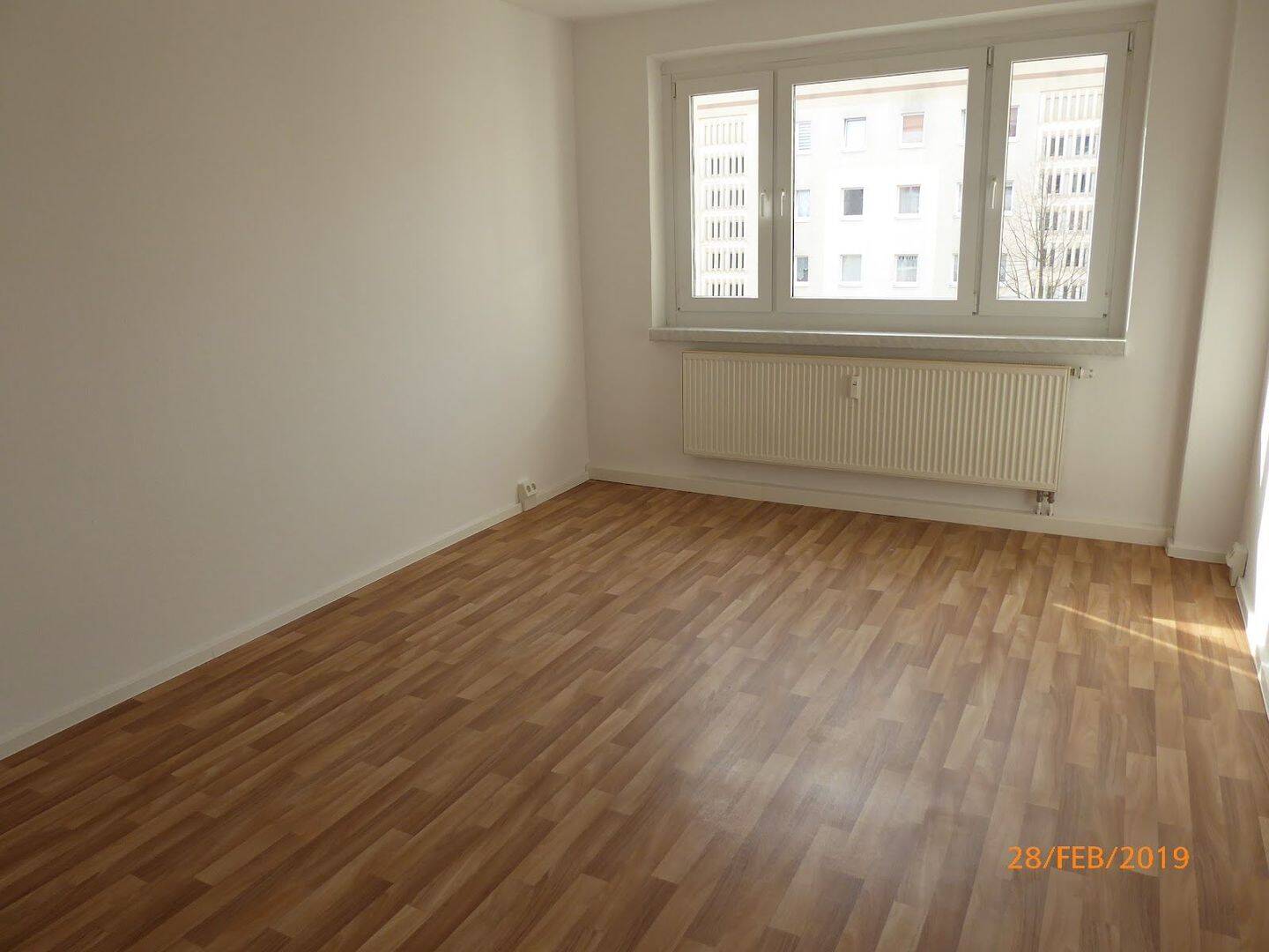 Familienwohnung mit Balkon – sofort verfügbar!, 6526 Sangerhausen