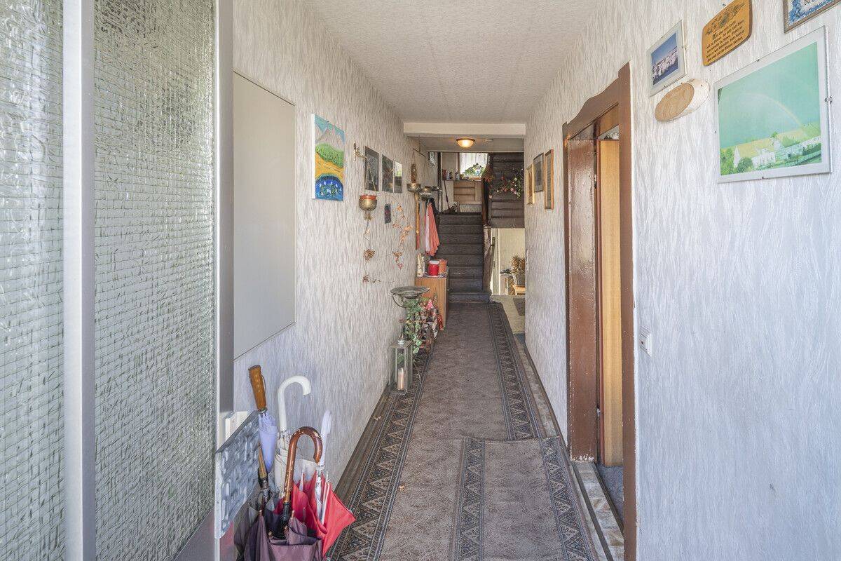 1-2-Familienhaus in toller Lage und schönem Grundstück, 78176 Blumberg