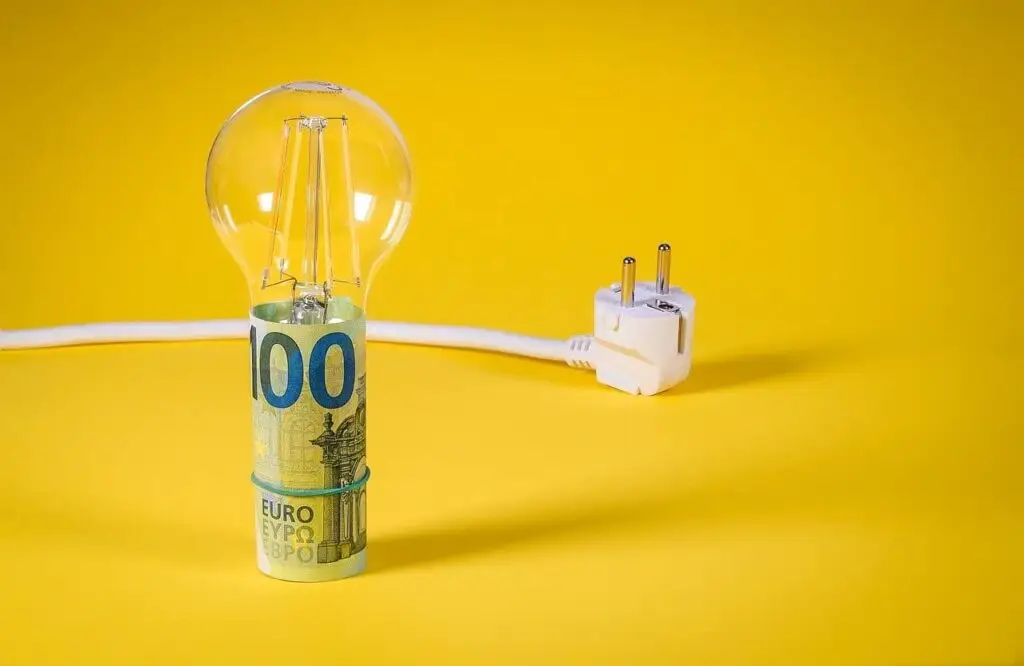 Energieautarkes Wohnen: So reduzieren Sie Ihre Energiekosten langfristig 2